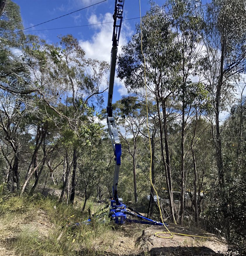 Octoplus-21-Tracked-Spider-Lift-oilandsteel