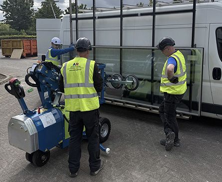 Winlet 375 - Glazing Robot - AR Group