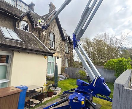 Smarter Access – Why Cleaning Professionals Choose Spider Booms - 1