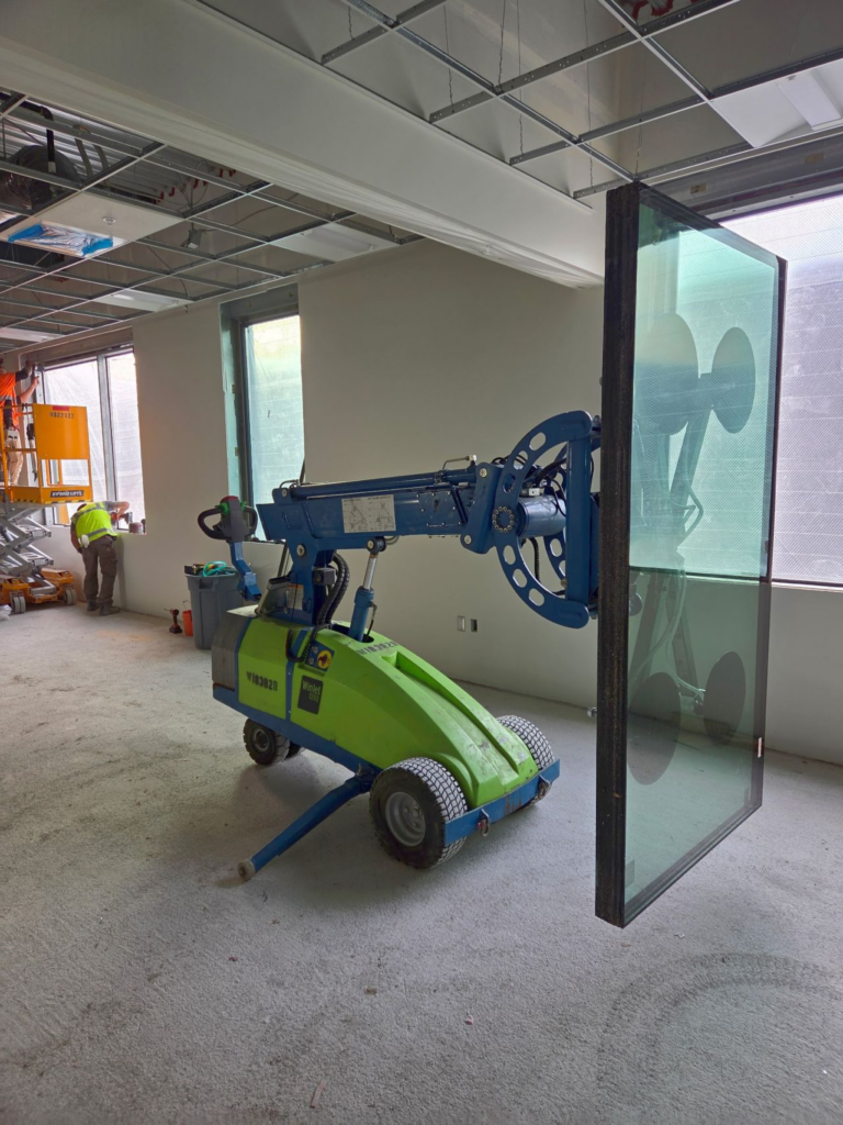 Winlet 1265 lifting glass